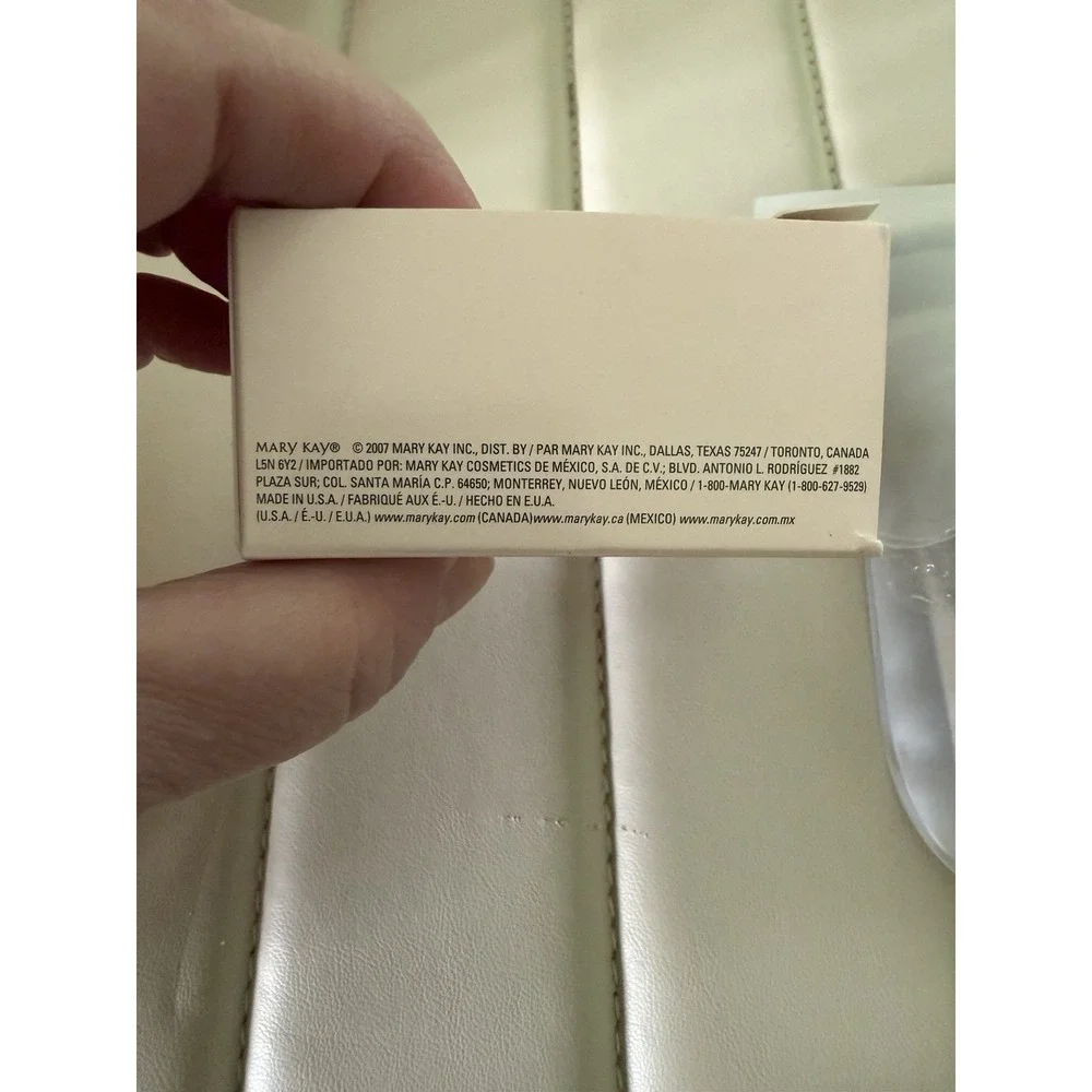 Mary Kay Mineral Powder Foundation Bronze 1 - Free Brush - New In Box